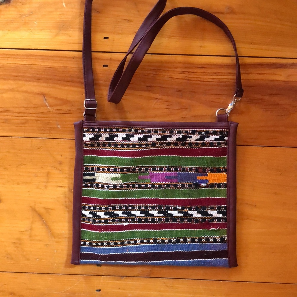 Super cute boho zip cross body bag
